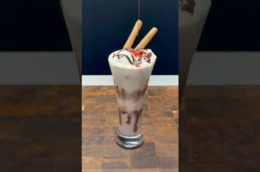 Strawberry Milkshake Recipe ASMR|| #shorts #cooking #healthy #food #milkshake  #recipe