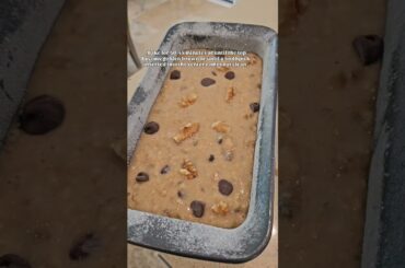 Healthy Chocolate Chip Banana Bread. This is sugar-free and made with white wholemeal flour!