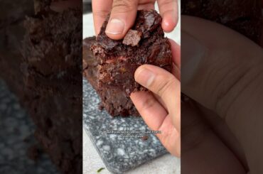Guilt free 4 ingredients brownies | #easyrecipe #healthyrecipes #brownies #shorts #youtubeshorts