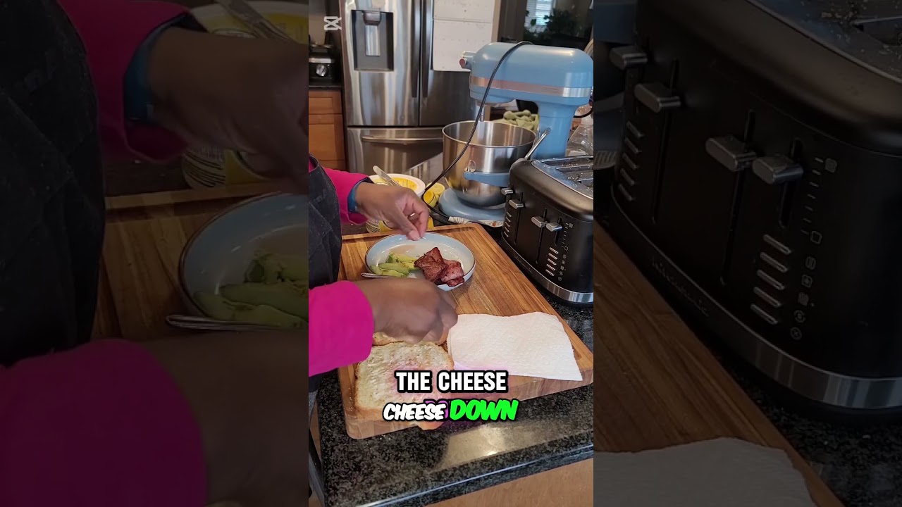 Avocado Turkey Bacon Sandwich – Easy & Delicious Avocado Turkey Bacon Sandwich - Easy & Delicious