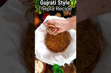 Super Soft And Healthy Menthi Thepla #theplarecipe #methithepla #gujratifood #shorts #explorepage