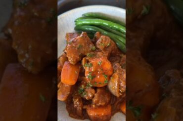 Rosemary Beef and Sweet Potato Casserole Recipe | Slow Cooker or Stovetop #shorts #dietitian #recipe