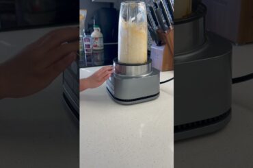 Making pancakes for breakfast #healthybreakfast #asmrsounds #sahm #pancake