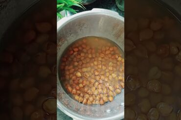 #channa #masala # spicy# tangy#healthy# recipe #snack#simple# quick# gravy#