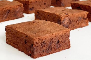 The best Brownies Recipe | How to Make Fudgy Brownies | Easy Brownies Recipe