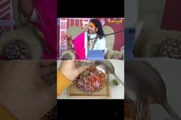 Healthy Sprouts Chaat Recipe for weight loss new year resolutions #weightloss #food #recipe #newyear