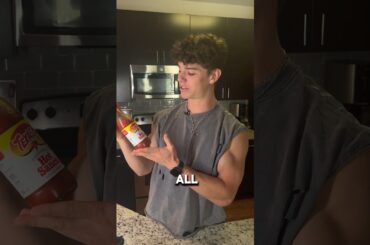 Low Calorie Sauces That  Make Your Bro Meals Better #bodybuilding #diet #sauce