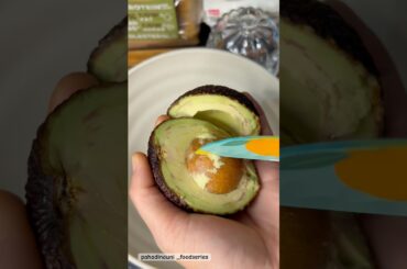 Avacado Toast #avacado #avacadotoast #healthyfood #fitness #gym #toastrecipe #avacadotoast #ytshorts