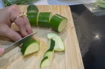 Easy recipe to make at home for dinner #homemade #risotto #delicius #youtube #vegetarian