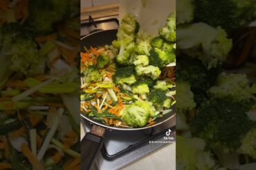 Noodles recipe #lunch #lunchidea #lunchrecipe #healthy #healthyrecipes #ramen #noodles