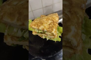 Breakfast Egg Sandwich Hack | One Pan Egg Toast | Healthy Egg sandwich #shorts #eggsandwich