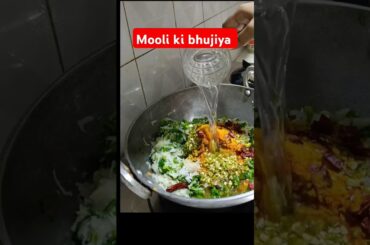 muli ki sabzi |healthy recipes #moolirecipe#eating #healthyrecipe#protien#viralvideo@babarzeba423