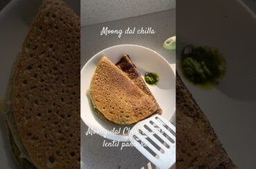 How to make moong dal chilla at home | healthy breakfast recipe | pesarattu recipe #moongdal