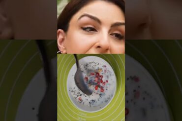 soha Ali Khan's Favorite Chia pudding #chiapudding #sohaalikhan #chiaseeds