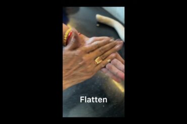 Traditional North Karnataka Jowar Roti Recipe | Soft & Healthy Gluten-Free Flatbread