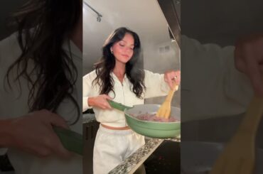 loveee having sweet potato nachos for dinner! #recipe #healthyrecipes #recipes #healthy