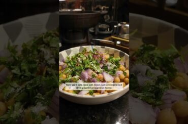 Try this healthy breakfast recipe that comprises chana, veggies, toast and egg #eatsmart #healthy