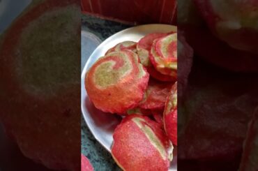 Colourful puri #raindowpuri #healthybreakfast #puri #food #foodie #cooking