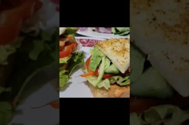 Tasty bhi healthy bhi #recipe #shorts #youtubeshorts #sandwich