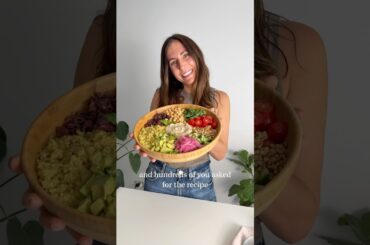 You’re going to LOVE this Mediterranean salad #veganrecipes #plantbased