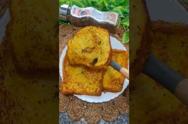 We Made the Viral Dahi Toast Recipe