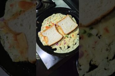 How to make bread aamlate    #breadaamlate #breakfastrecipe  #shortsyoutube #streetfood   #sandwich