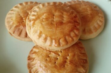 ( NO OVEN) Nigerian Chicken Pie / Yummy Healthy Snacks Recipe