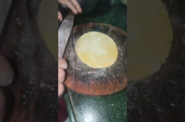 Makai ke aate se banaye makai ki roti / healthy roti for adults and kids /