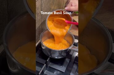 Tomato Basil Soup #soup #tomatosoup #souprecipe #shorts #healthy #recipe #exoticmusings #dietfood