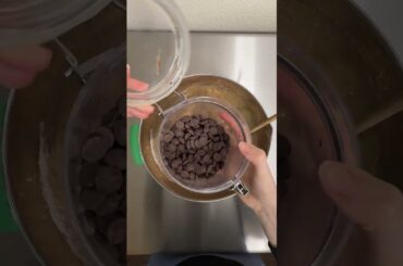 Here's how to make healthy Chocolate Chip Banana Bread #baking #homemade #foodshorts #recipe