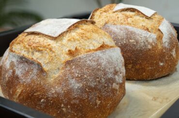 Healthy and delicious country whole wheat bread