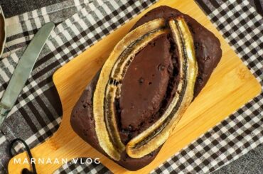 moist olive oil chocolate banana bread! Healthy banana bread recipe!