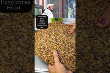 Nitesh Soni’s “Golden Brafi” Recipe| Seed Crackers| #shorts #shortsfeed #hormonalimbalance #ytshorts