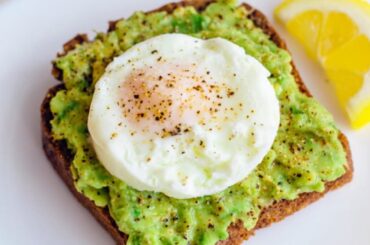 Healthy Protein Rich Breakfast Idea #shorts by GunjanShouts