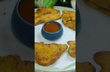 Bread pakora #shorts #shortfeed #breadpakora #cooking #indianfood