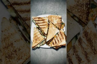 Egg Bread Sandwich #shorts #shortvideo ryzcookingvibe