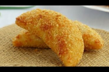 Easy Snack Recipe | How to make quick and easy snacks at home| Chicken half moon Pie- Evening snacks