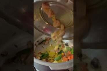 Healthy Baby Food | Chicken Rice #trending #babyfood #babyhealthfood #cookingvideos #minivlogtamil