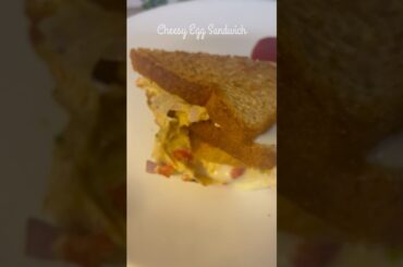 Healthy Breakfast in 10 minutes | Cheesy Egg Sandwich #food #foodlover #recipe #love #cooking