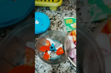 Let's make a quick veg sandwich #vegsandwich #quickrecipe #foodie #healthy #tasty #students #hostel