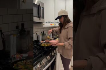 cauliflower nachos (gluten free, high protein) #healthydinner #healthydinnerideas