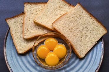 It’s so delicious and easy bread you will ever prepare. Everyone can make this at home!