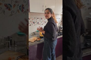 What I packed for lunch #lunch #lunchbox #food #healthy #muskmelonmilkshake #ytshorts #officelook