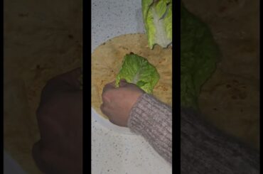 Chicken kebab wrap. So easy to make. Healthy dinner idea.#chickenwraps #chickenwrap #food #recipe