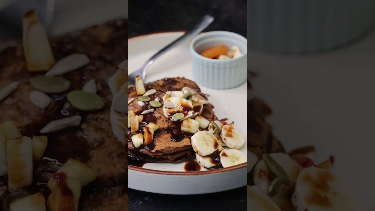 Easy banana oats pancakes | Quick and healthy breakfast #shorts #pancake #healthyrecipes Easy banana oats pancakes | Quick and healthy breakfast #shorts #pancake #healthyrecipes
