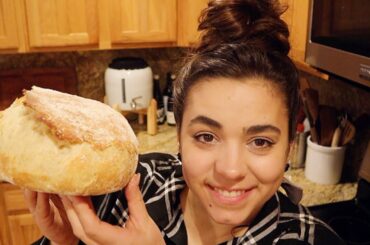 The Easiest Rustic Bread Loaf In less than 5 minutes!