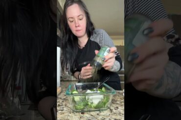 Polish cucumber salad (mizeria) | fresh healthy easy side salad idea| #mom #cooking #relateable