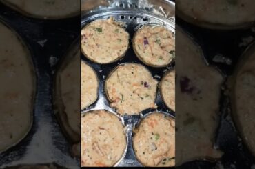 Aaj bacchon ke lunch mein banae rava masala idli #healthy  #tasty #YouTube short #Sony's recipes