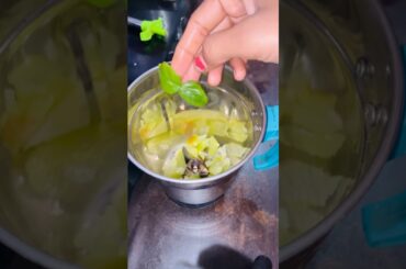 AniruddhCharya ji ki Fav healthy Amla Juice Recipe | #shorts #food