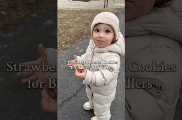 Healthy Snack for Babies&Toddlers #baby #toddlers #mom #momlife #babyshorts #cutebaby #parenting